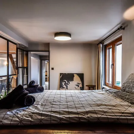 Appartamento Three Levelled Art In The Heart Of
